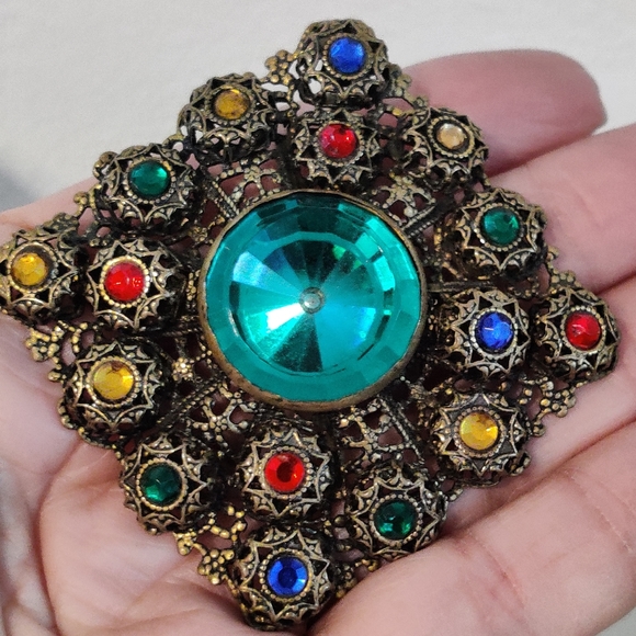 Vintage 30s Czech Filigree Brooch C-clasp - Picture 8 of 12